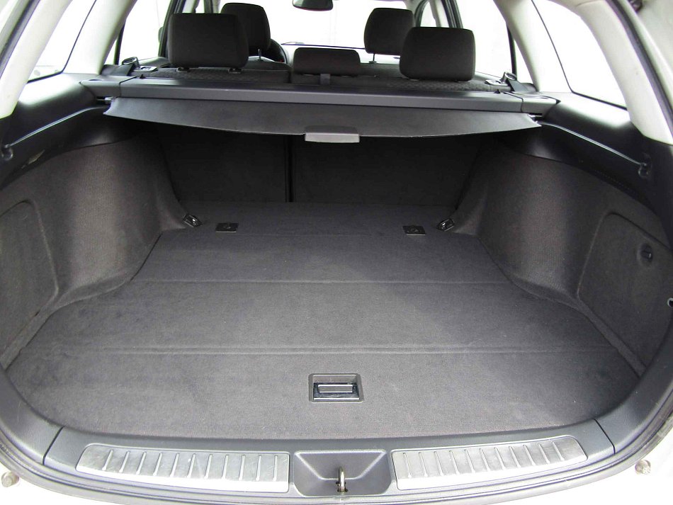 Toyota Avensis 2.0 i 