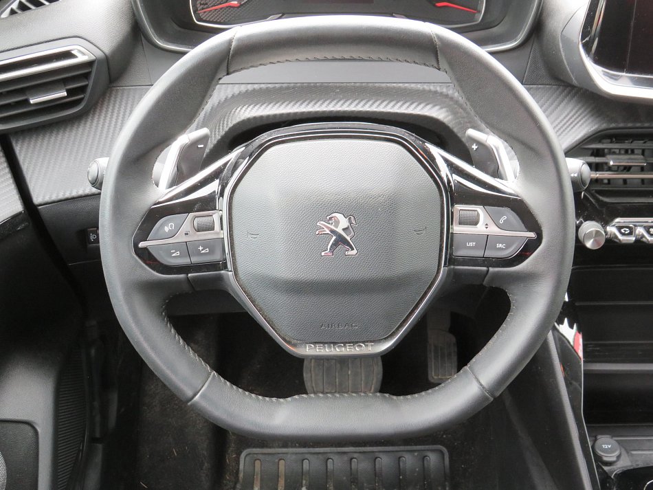 Peugeot 208 1.2 PT Style