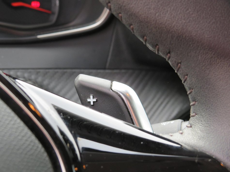 Peugeot 208 1.2 PT Style