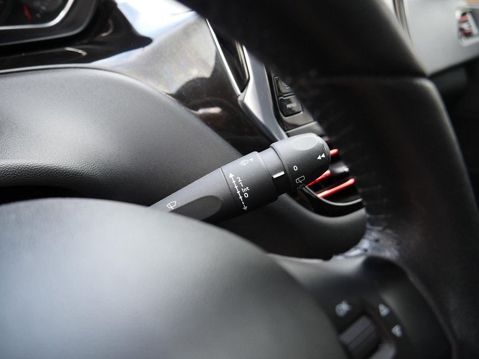 Peugeot 208 1.4 HDi 