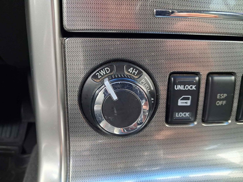 Nissan Navara 3.0 dCi  4x4
