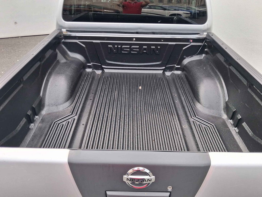 Nissan Navara 3.0 dCi  4x4