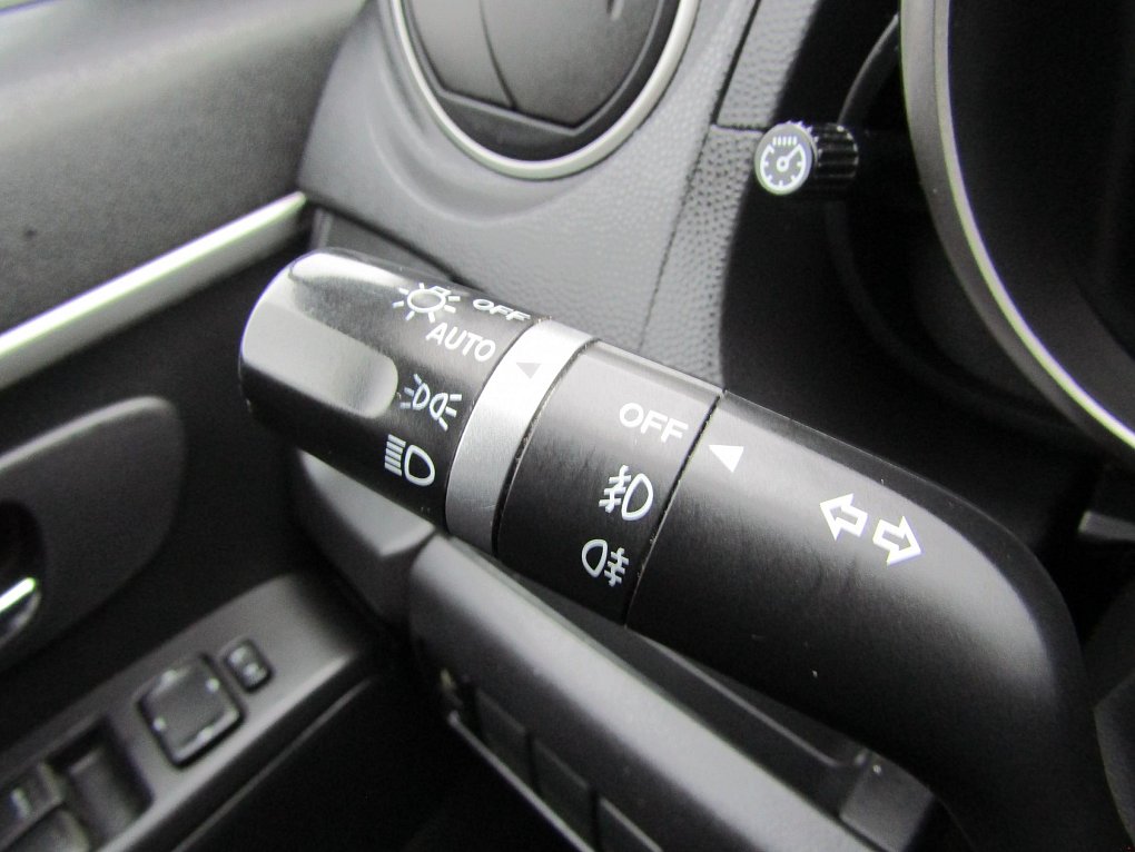 Mazda 5 2.0i  7míst