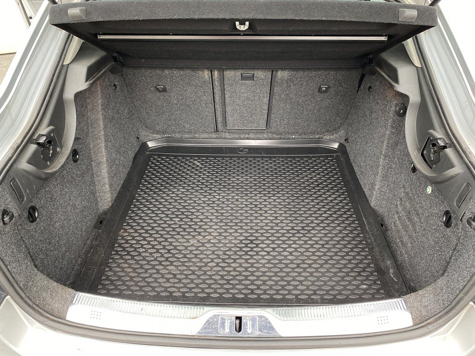 Škoda Superb II 1.9 TDi Ambiente