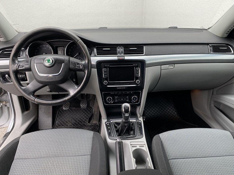 Škoda Superb II 1.9 TDi Ambiente