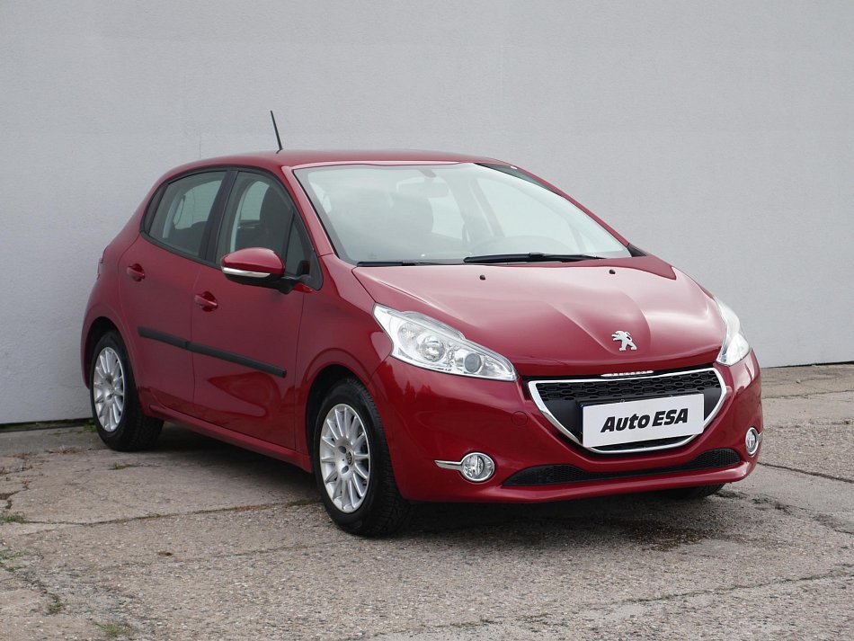 Peugeot 208 1.4 HDi 