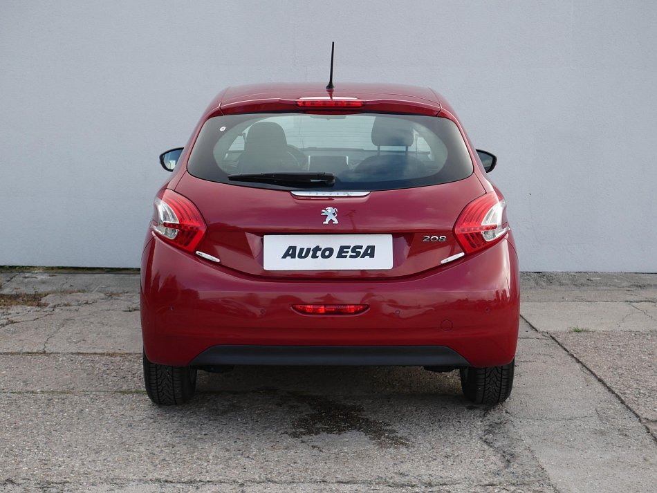 Peugeot 208 1.4 HDi 