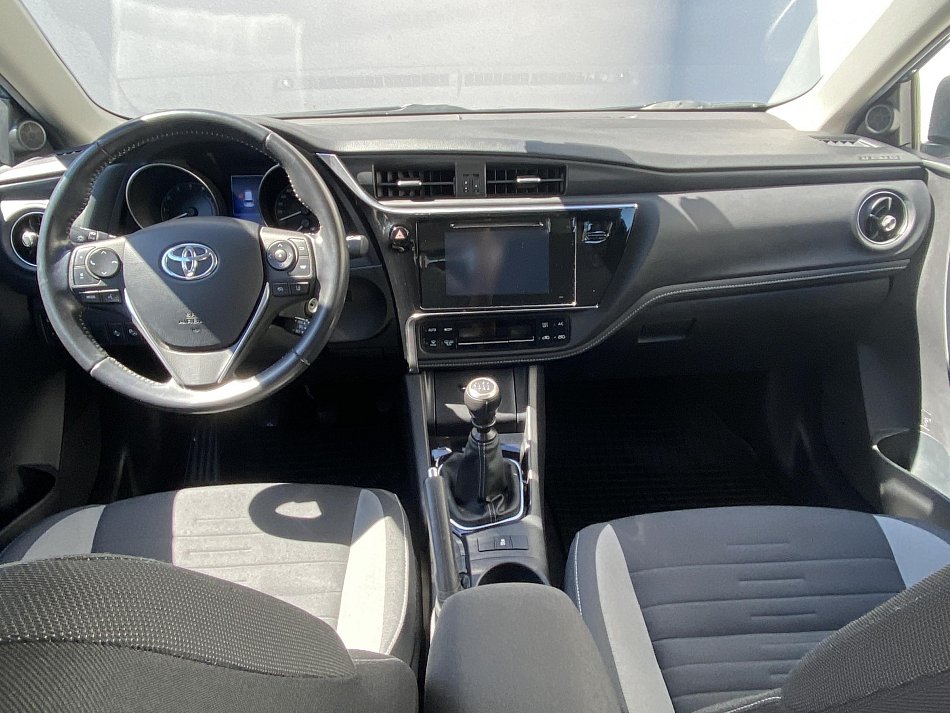 Toyota Auris 1.6i Trend