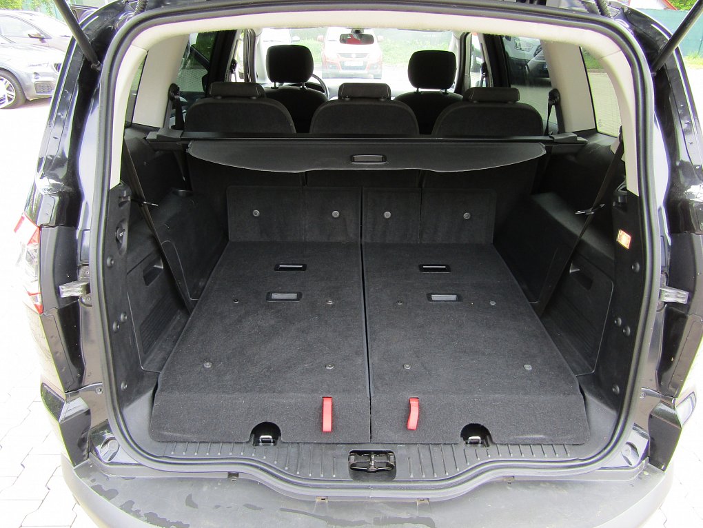 Ford S-MAX 2.0 TDCi  7míst