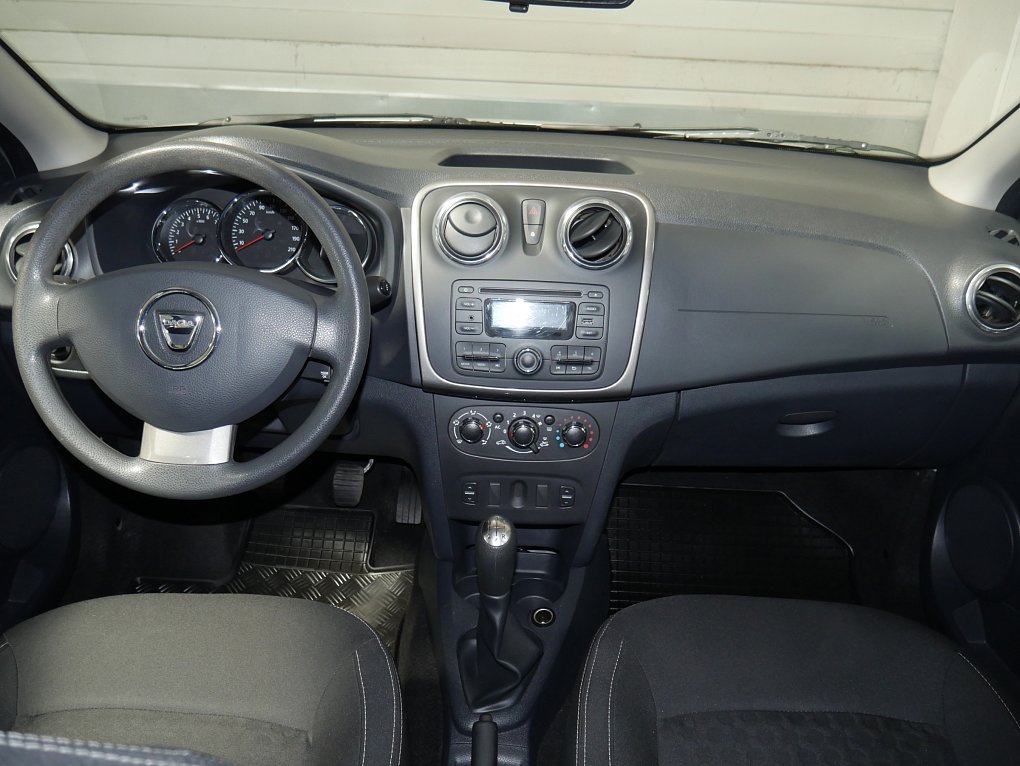 Dacia Sandero 1.2i 