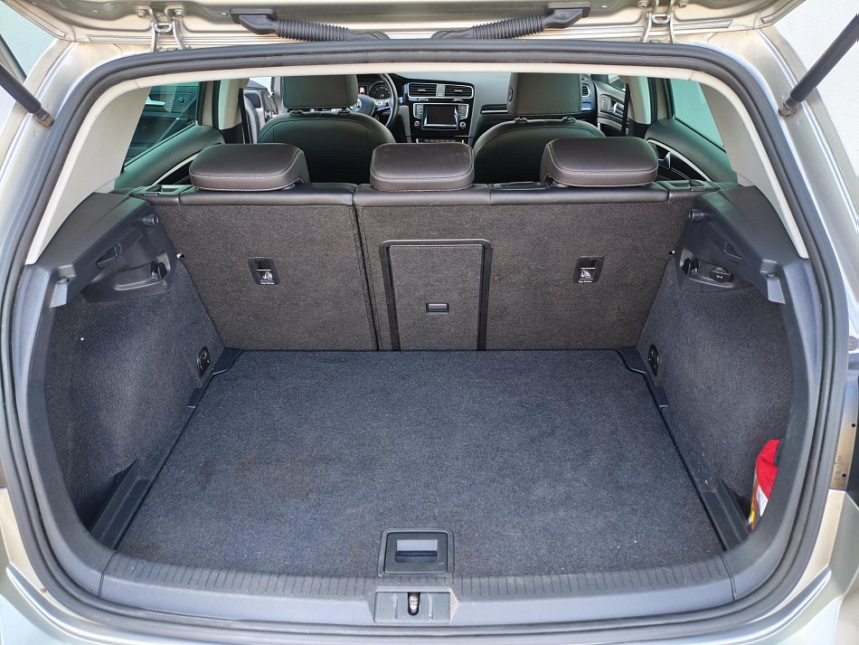 Volkswagen Golf 1.4TSi 