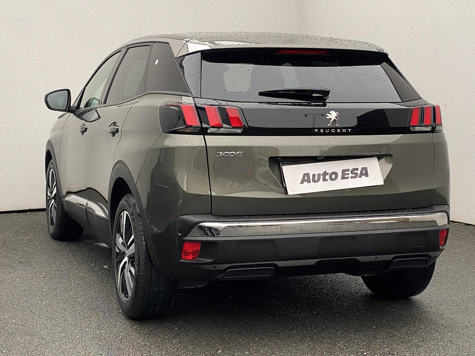 Peugeot 3008 1.2PT Allure