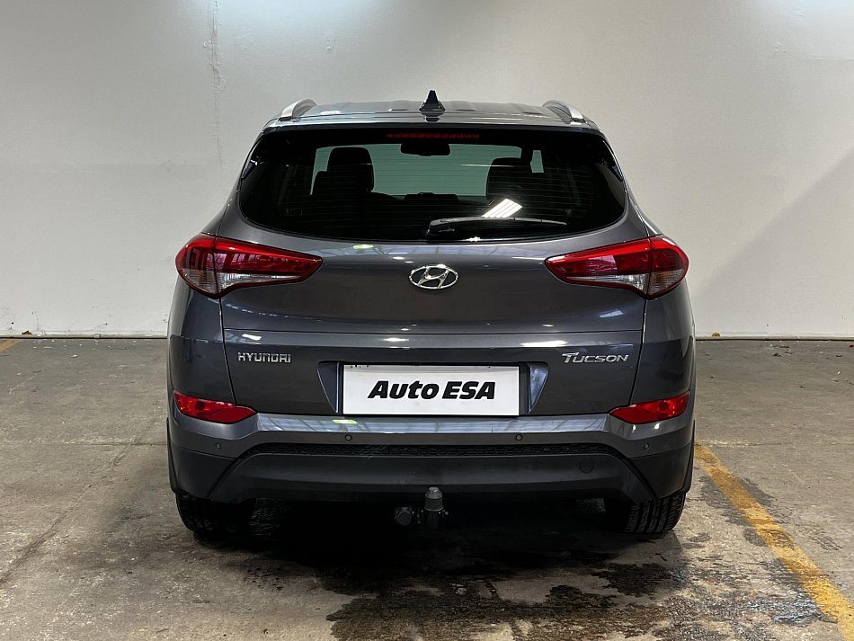 Hyundai Tucson 1.7 CRDi Trikolor