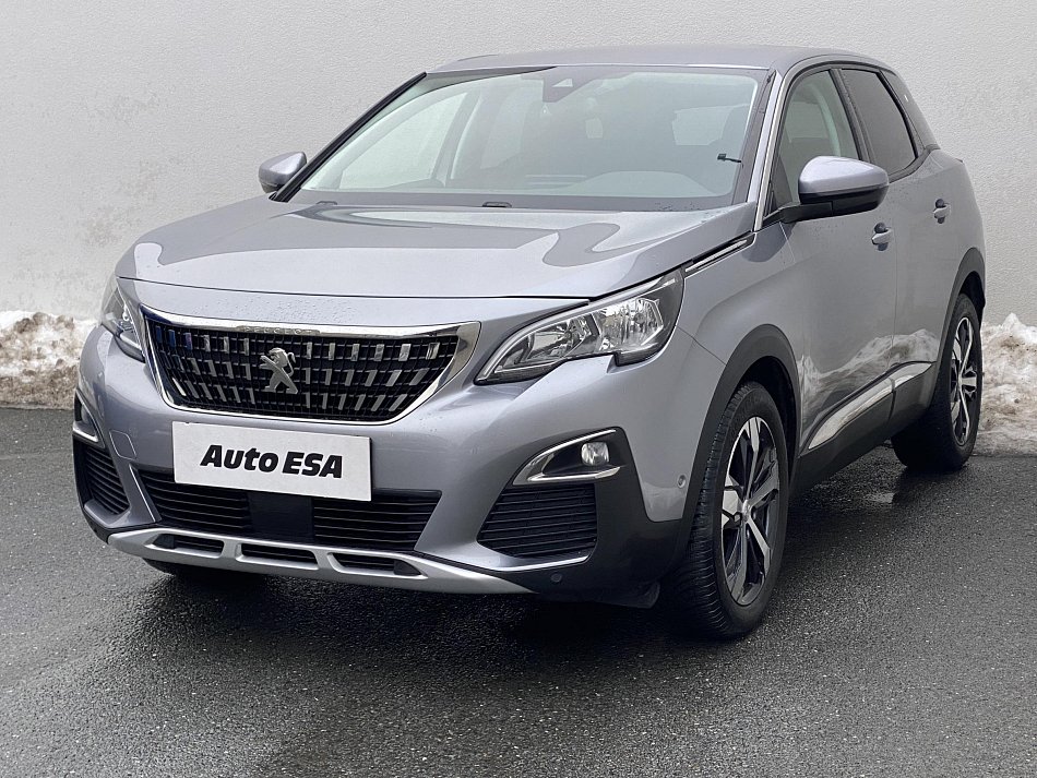 Peugeot 3008 1.2 PT Allure