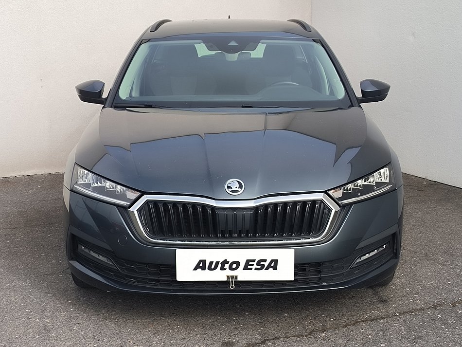 Škoda Octavia IV 2.0 TDi 