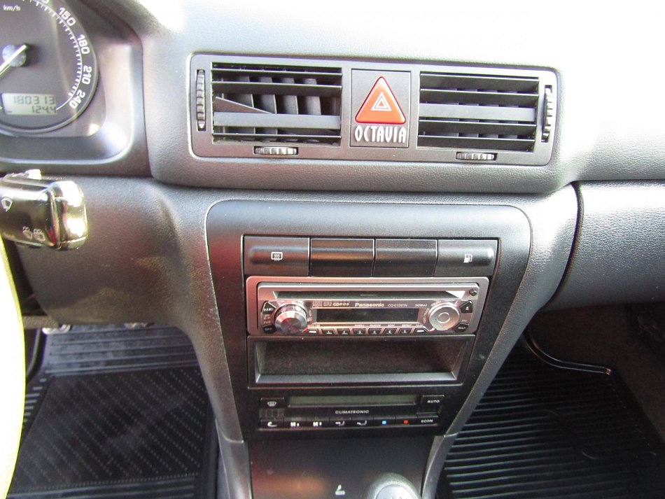 Škoda Octavia 1.6i 