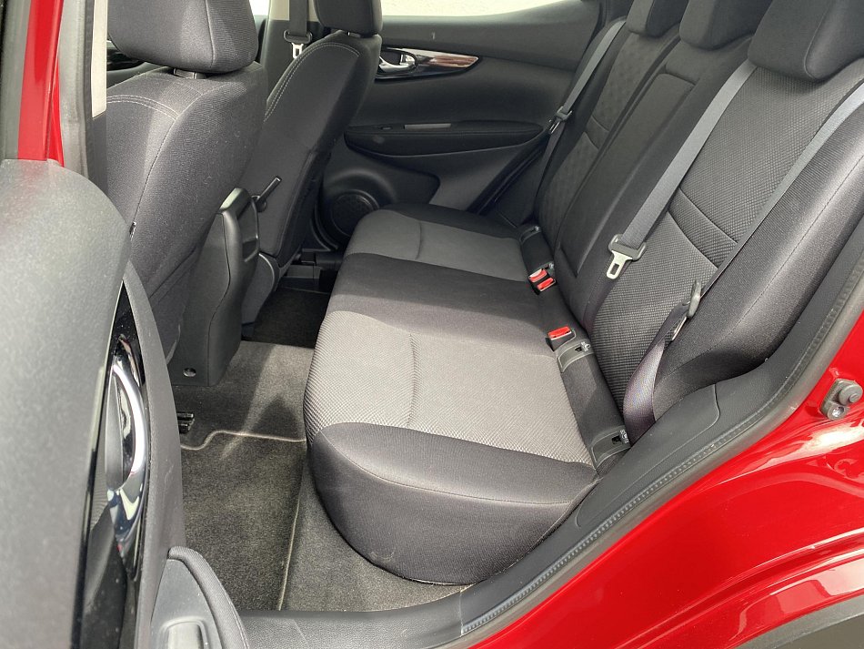 Nissan Qashqai 1.2 DIG-T N-Connecta