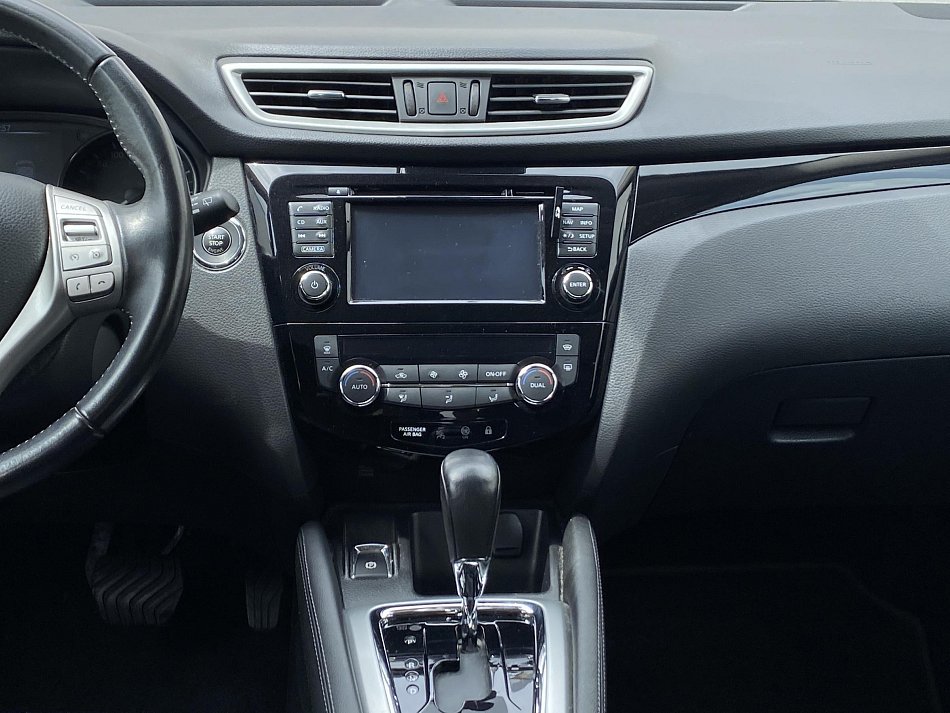 Nissan Qashqai 1.2 DIG-T N-Connecta