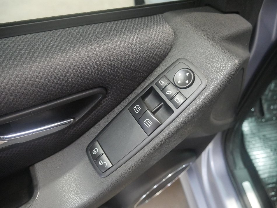 Mercedes-Benz Třída B 2.0CDi  180