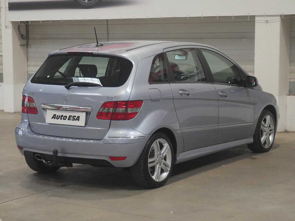 Mercedes-Benz Třída B 2.0CDi  180