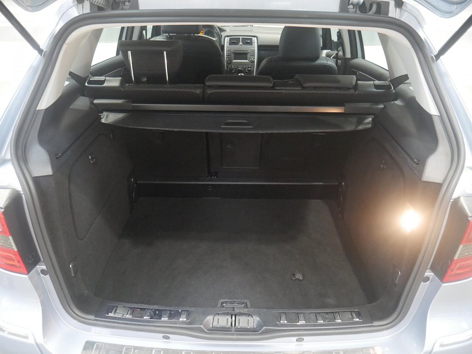 Mercedes-Benz Třída B 2.0CDi  180