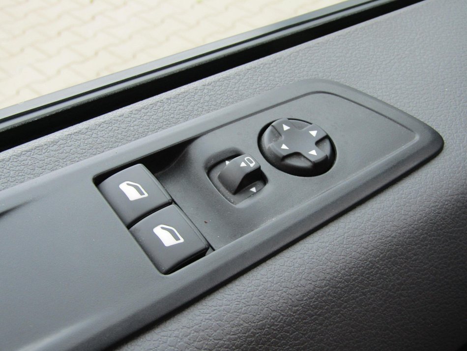 Peugeot Expert 2.0HDi  L2 CHLADÍCÍ