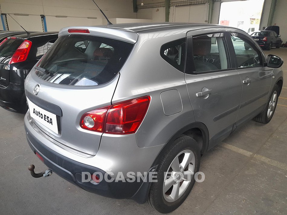 Nissan Qashqai 1.6 i 