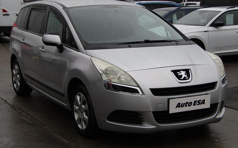 Peugeot 5008 1.6i 
