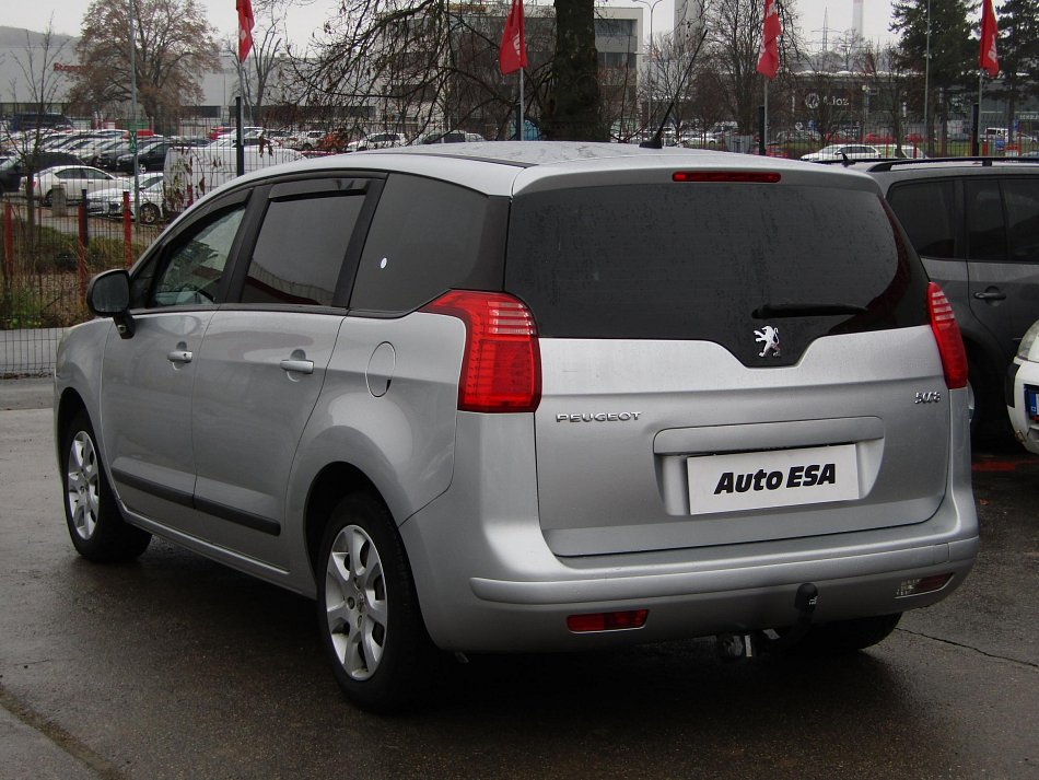 Peugeot 5008 1.6i 