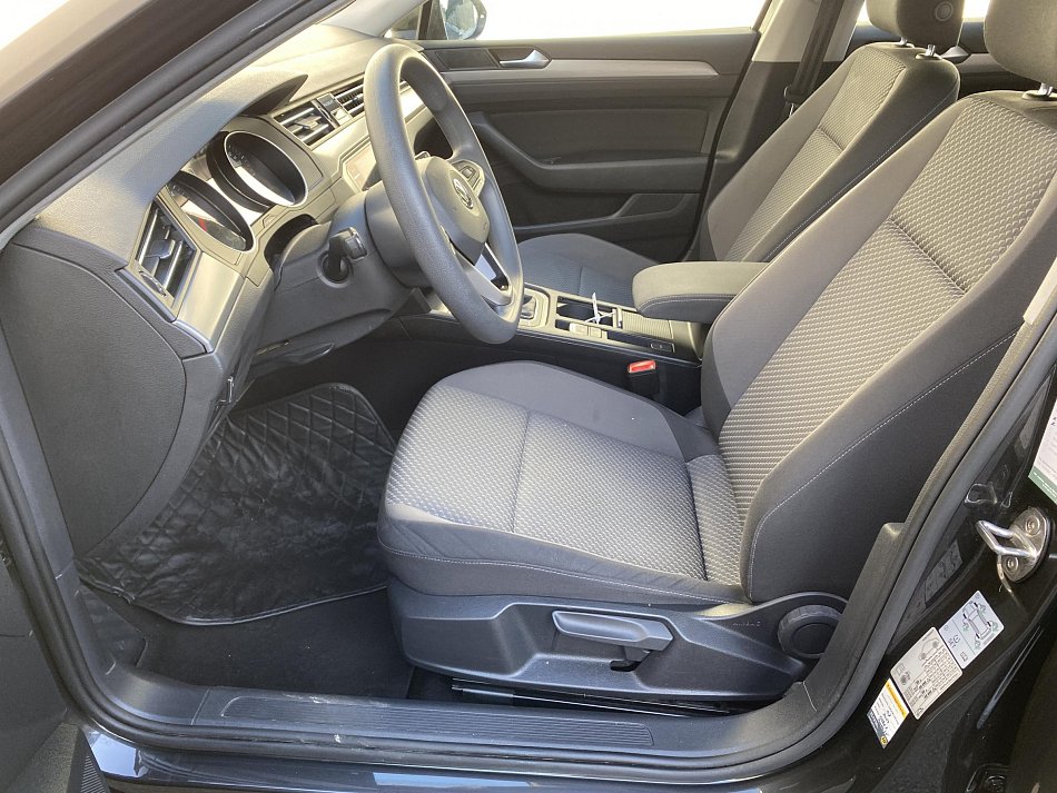 Volkswagen Passat 2.0 TDi 