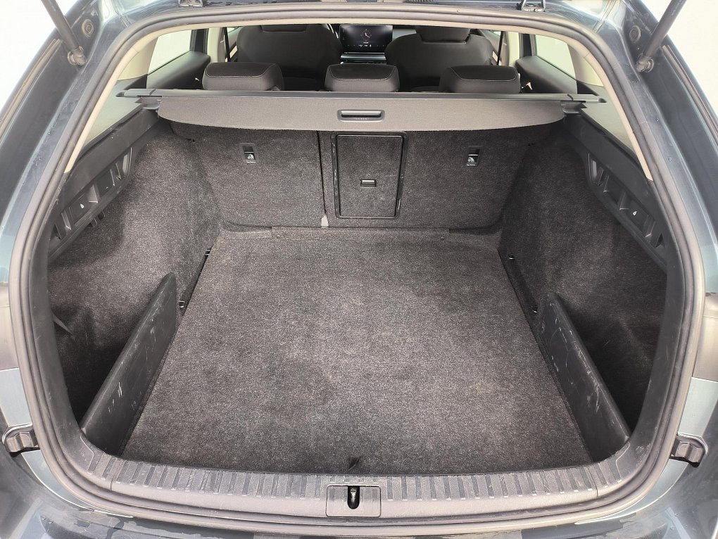 Škoda Octavia IV 2.0 TDi 