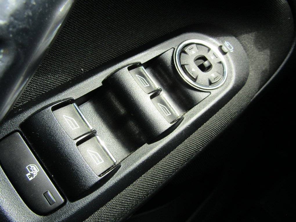 Ford S-MAX 2.0 TDCi  7míst