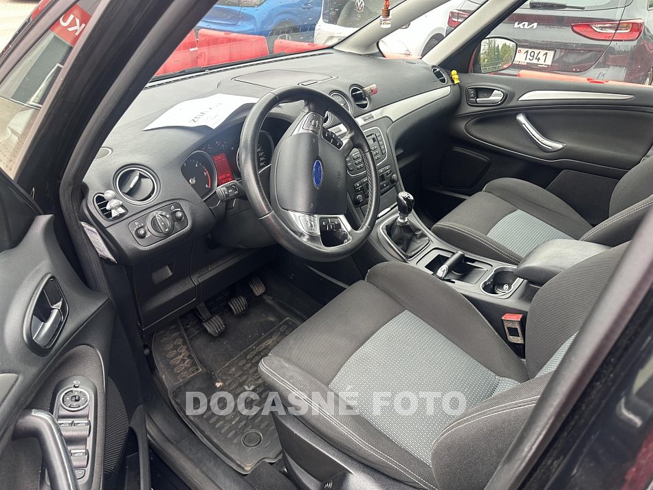 Ford S-MAX 2.0 TDCi  7míst