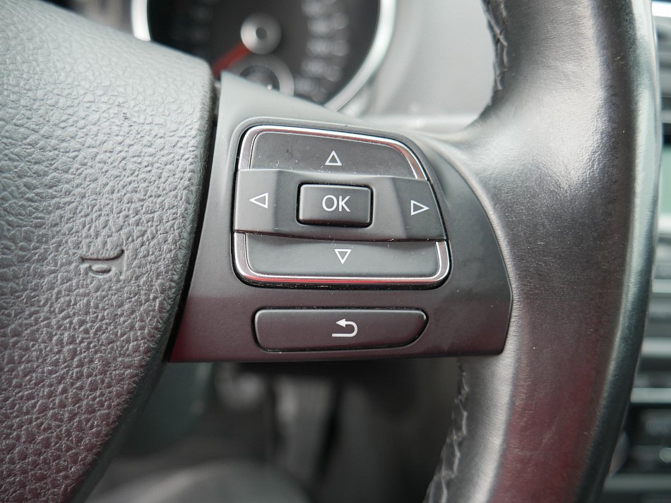 Volkswagen Golf 1.4 TSi 