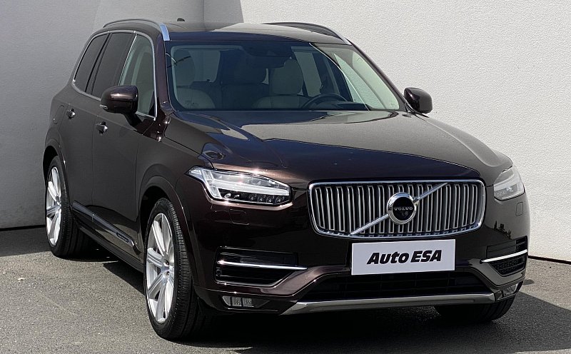 Volvo XC90 2.0 