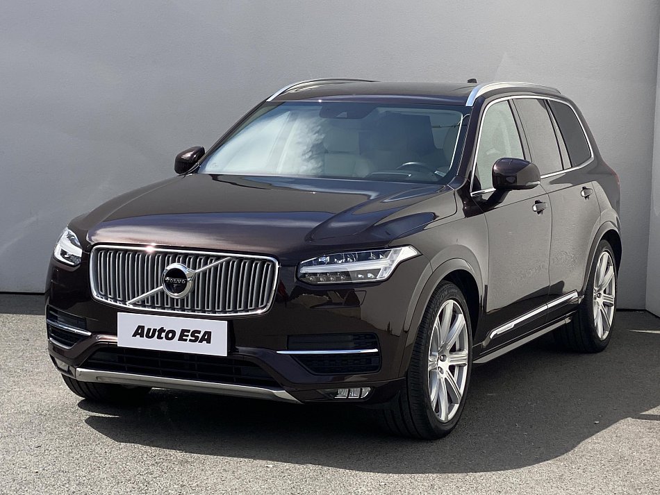 Volvo XC90 2.0 