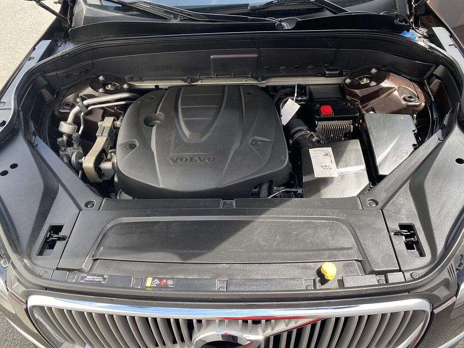 Volvo XC90 2.0 