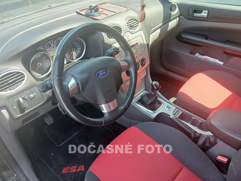 Ford Focus 1.6i 