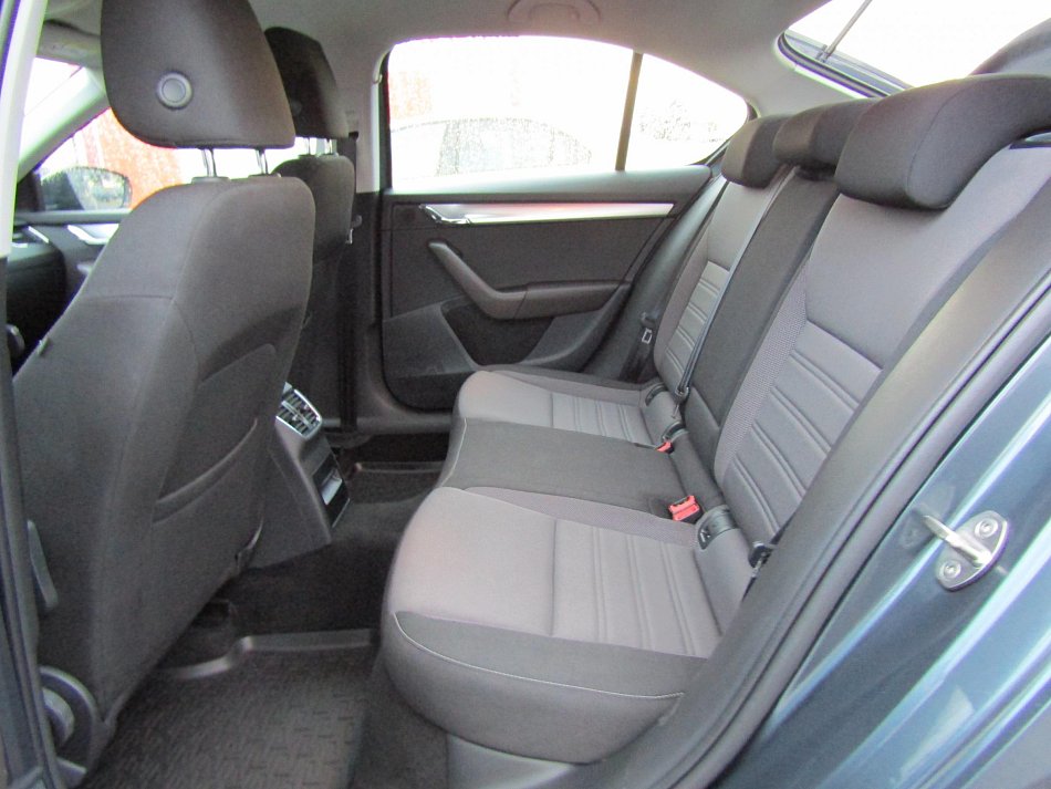 Škoda Octavia III 2.0 TDi Ambition