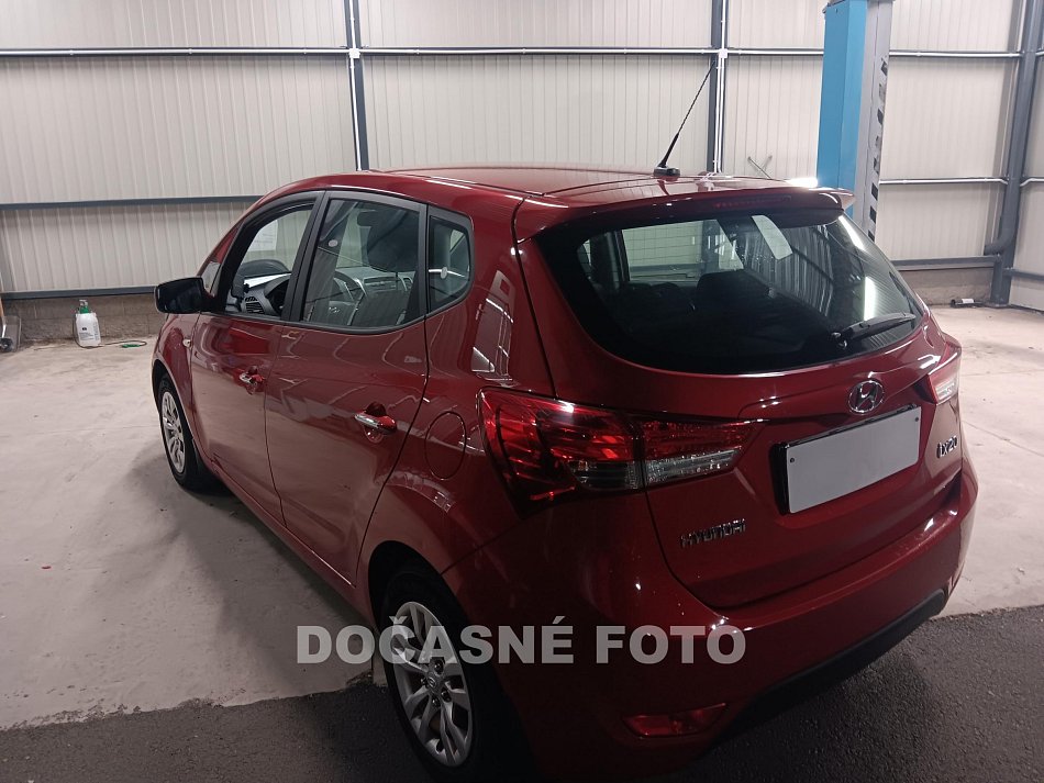 Hyundai Ix20 1.4i 
