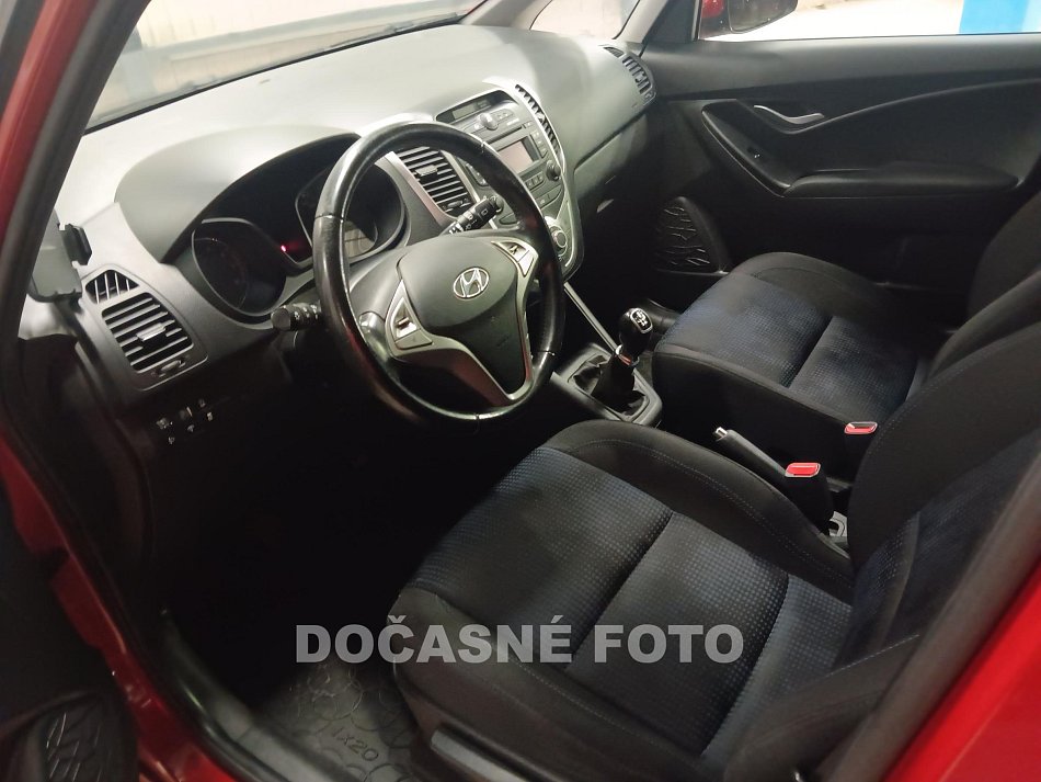 Hyundai Ix20 1.4i 