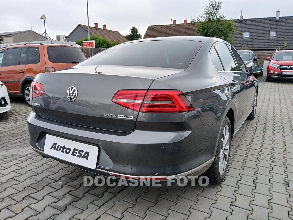Volkswagen Passat 2.0 TDi 