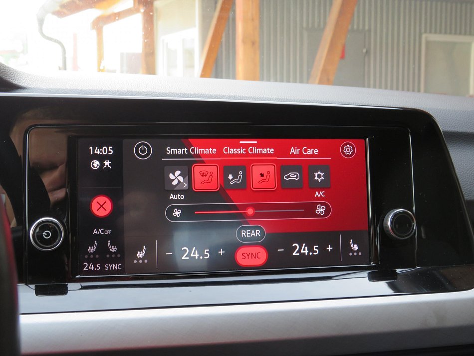 Volkswagen Golf 1.0 TSI 