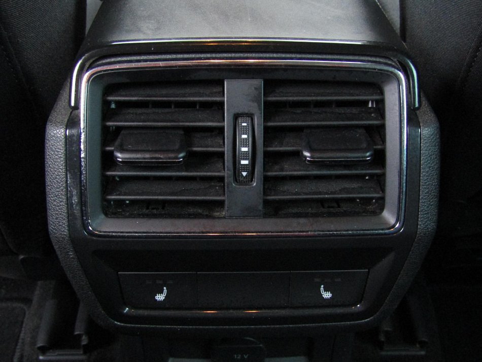 Škoda Karoq 2.0 TDi Style 4x4