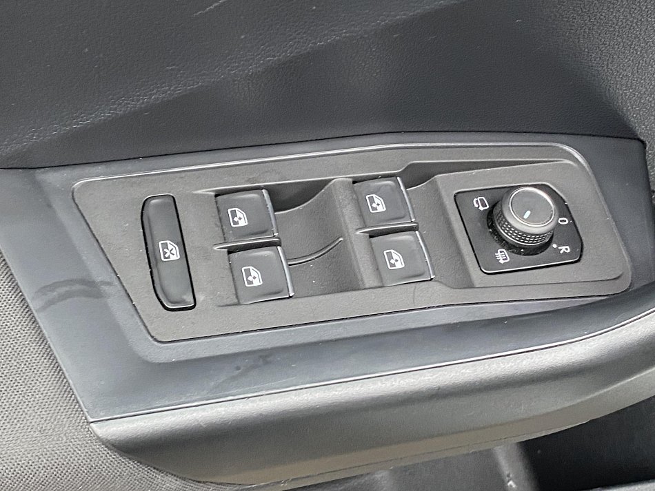 Volkswagen T-Roc 1.5 TSi Sport