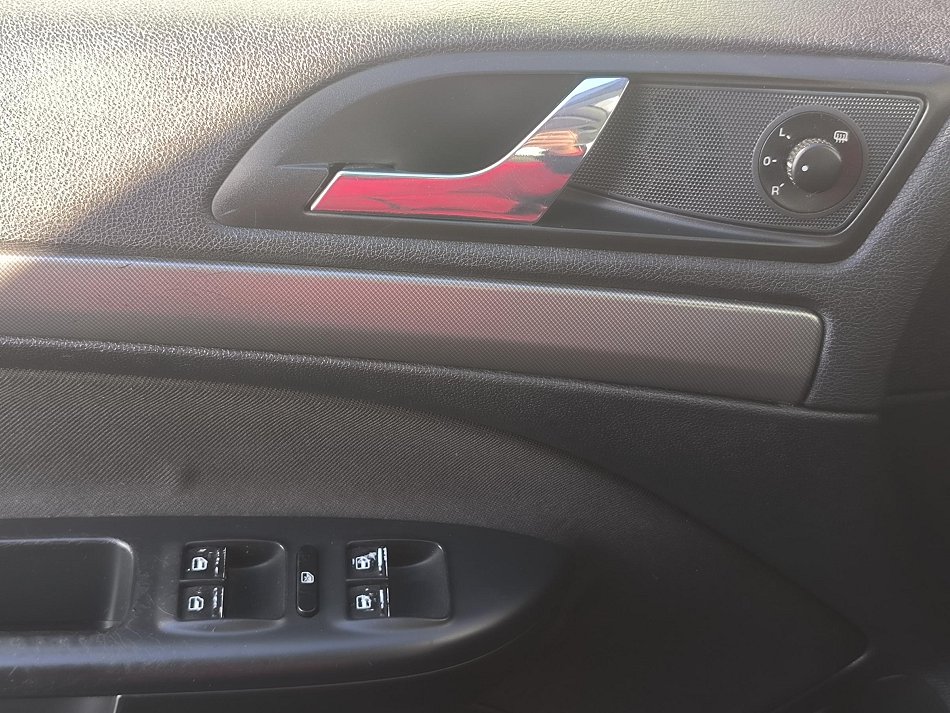 Škoda Octavia II 1.6 FSI  Sport