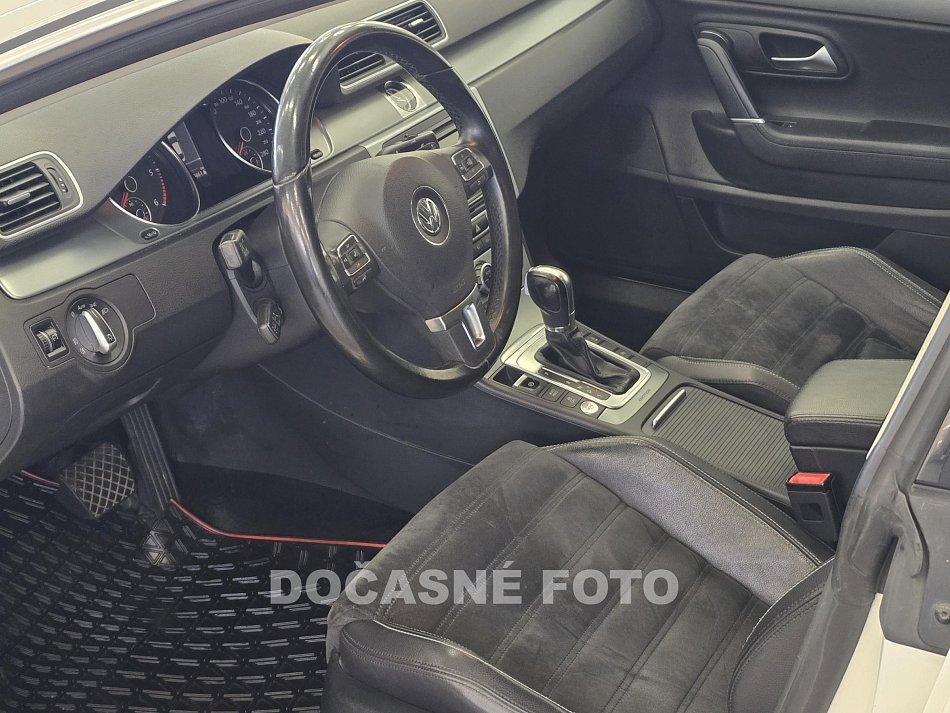 Volkswagen CC 2.0TDi 