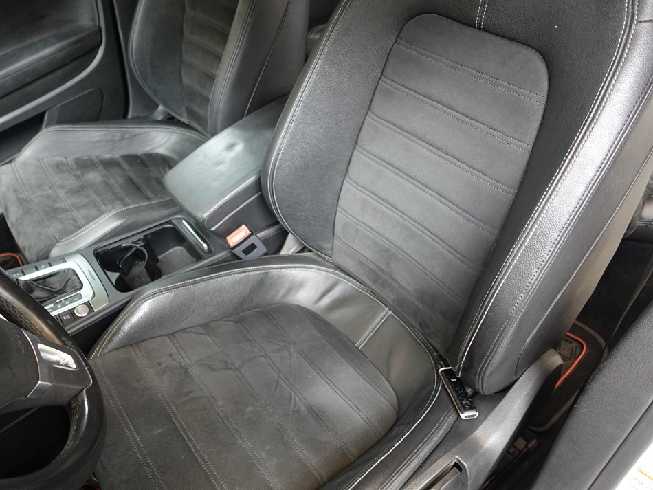 Volkswagen CC 2.0TDi  4x4