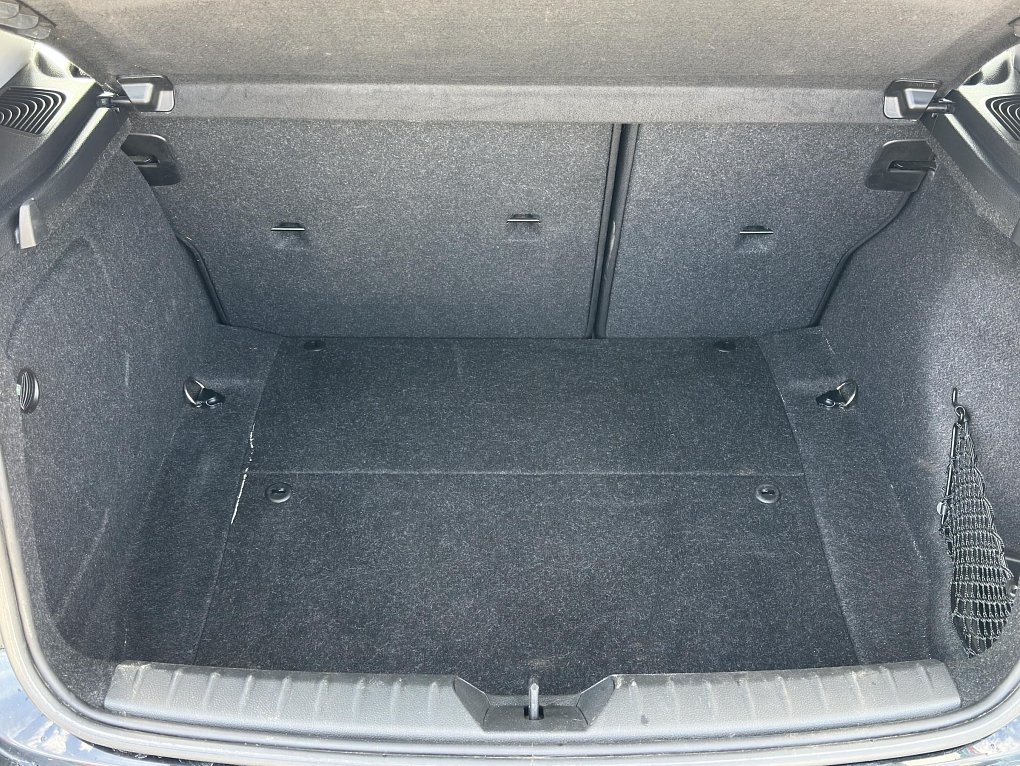 BMW Řada 1 1.5 i Advantage 116i
