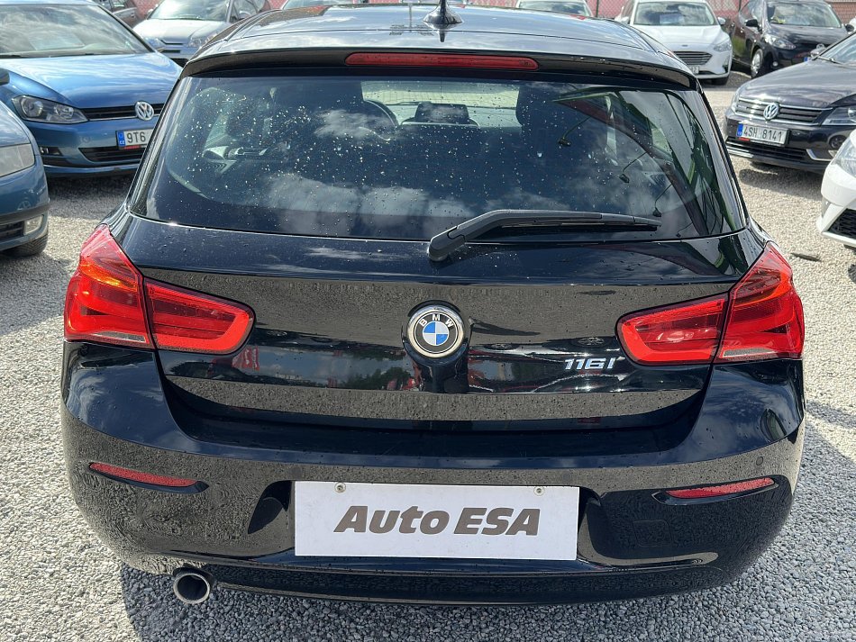 BMW Řada 1 1.5 i Advantage 116i